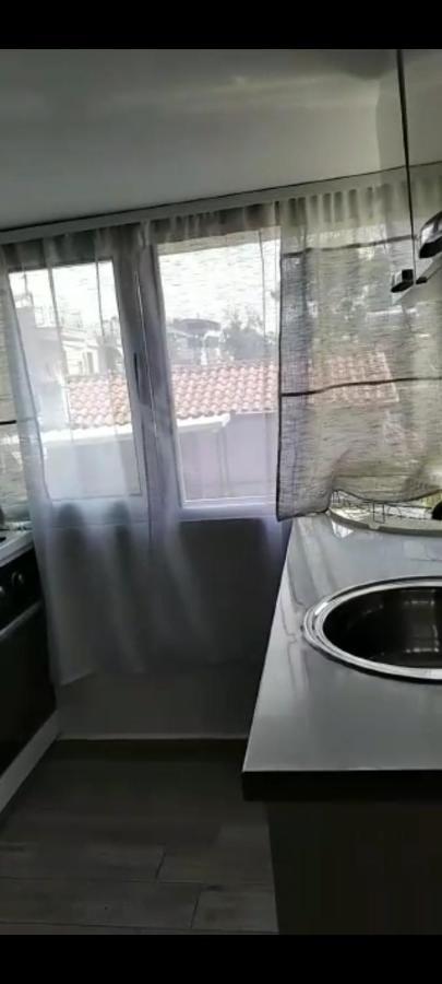 Mimoza Appartament Golem  Bagian luar foto