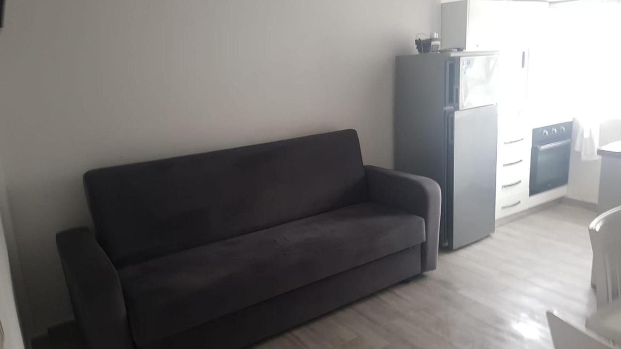 Mimoza Appartament Golem  Bagian luar foto
